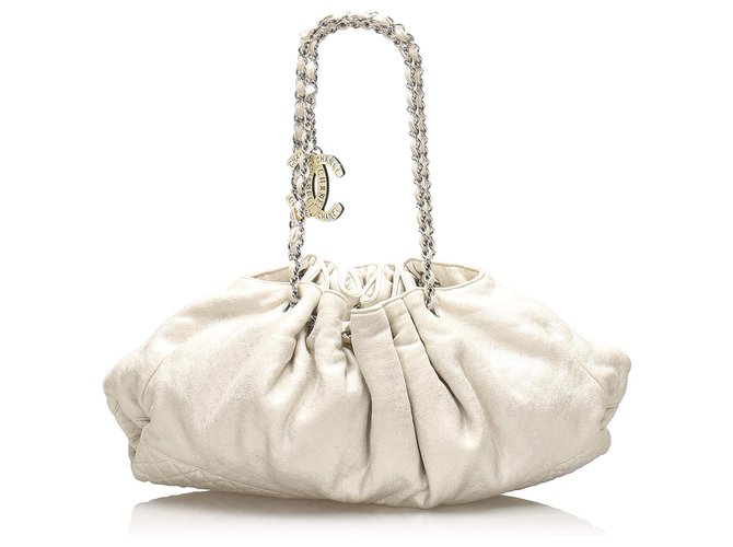 Chanel White Melrose Cabas Cotton Shoulder Bag Cream Cloth  ref.258537