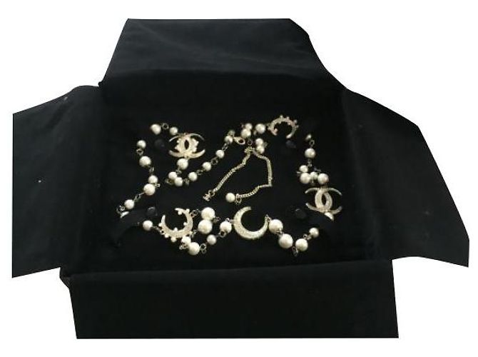 Chanel Halskette mit Perlen und Kristall Gold Gold hardware