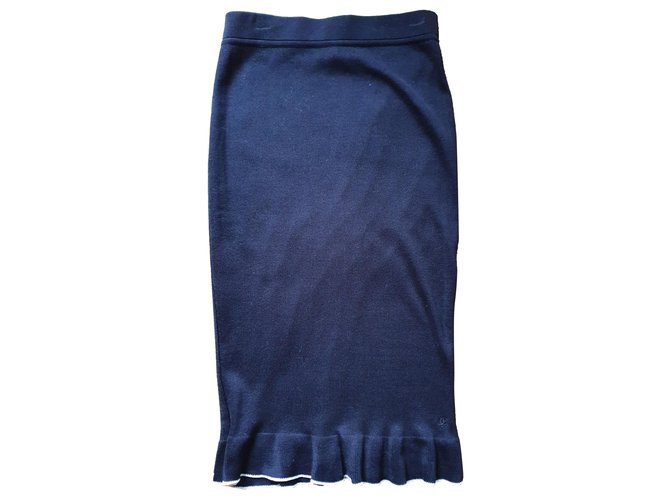 Chanel Skirts Navy blue Wool  ref.258598