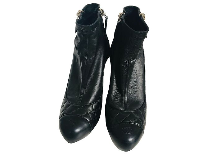 Botines Chanel de piel negra 38.5 Negro Hardware de plata