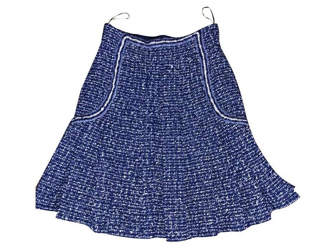 Chanel 2Falda de tweed K $ NEW Azul  ref.259053