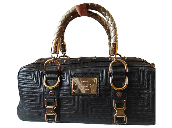 Gianni Versace Griechische Quilt Handtasche Schwarz Gold hardware Leder  ref.259393