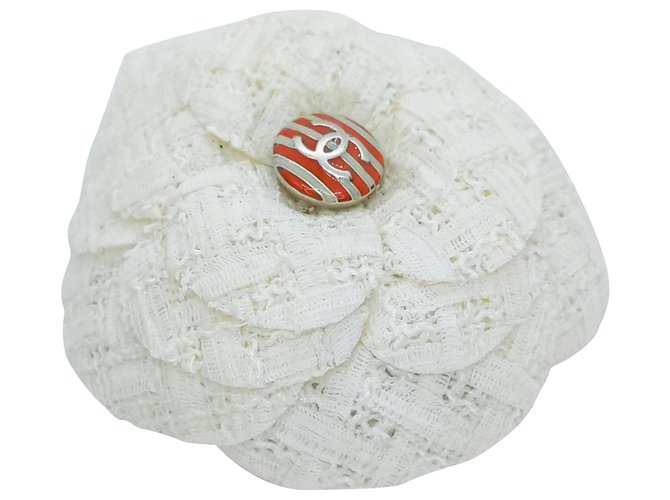 Chanel broche de camélia com padrão laranja marinheiro Branco Algodão  ref.260008