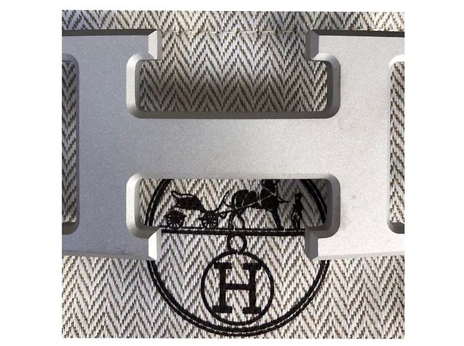 Constance Hermès Loop H 5382 Gris Argento Metallo