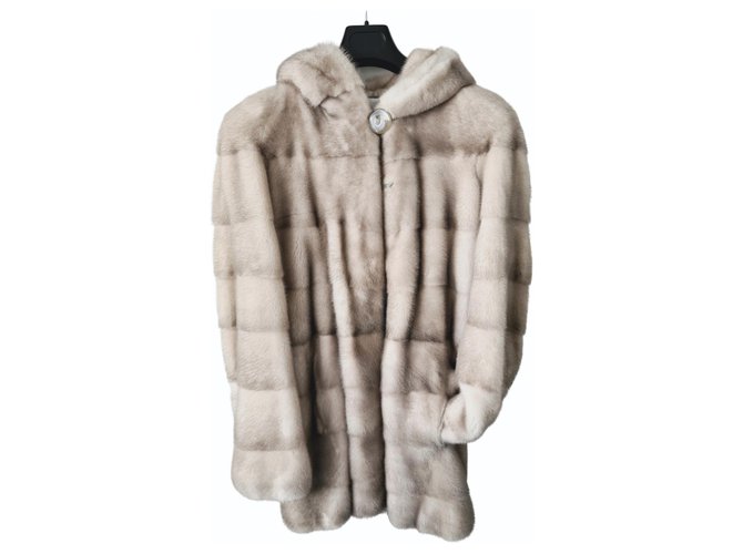 Autre Marque Premium mink coat Beige Fur  ref.260509