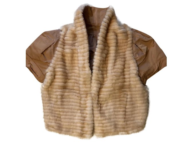 Louis Vuitton Jackets Beige Fur  ref.260510