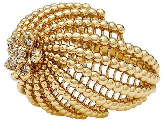 Cartier "Cactus de Cartier" ring in yellow gold and diamonds.  ref.260863