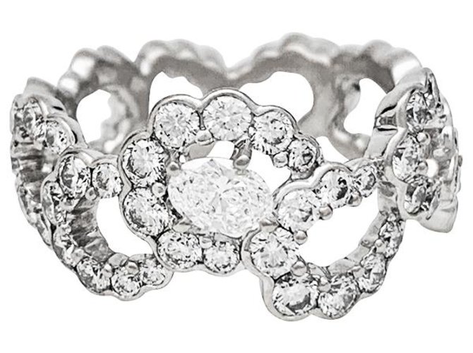 Sortija Dior "Archi" en oro blanco y diamantes.  ref.260864