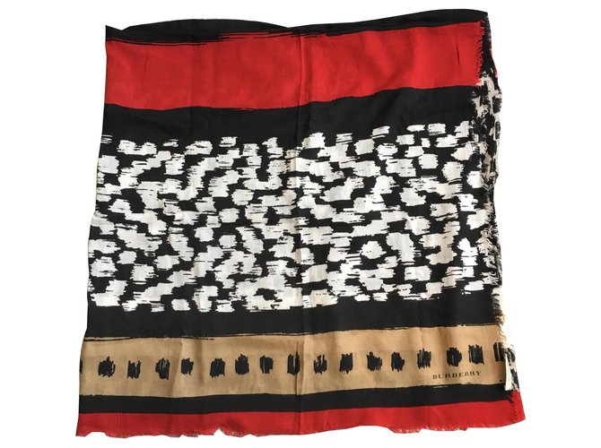 Burberry Scarves Black Red Beige Wool  ref.261201