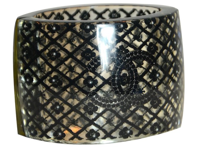 Chanel Armbänder Schwarz Kunststoff  ref.261412