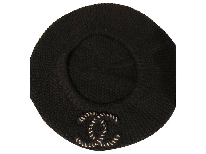 Chanel Hats Black Cashmere  ref.261735