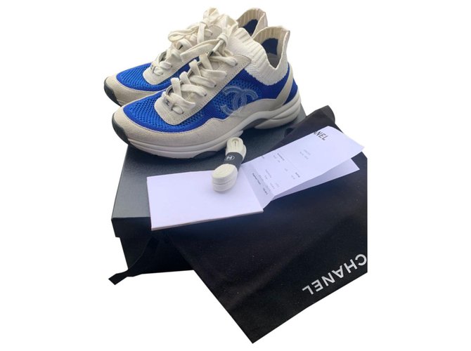 Chanel Sneakers Blue Cloth  ref.261926