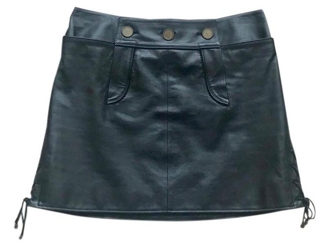 Chanel Paris-Salzburg emerald leather skirt Dark green  ref.261939