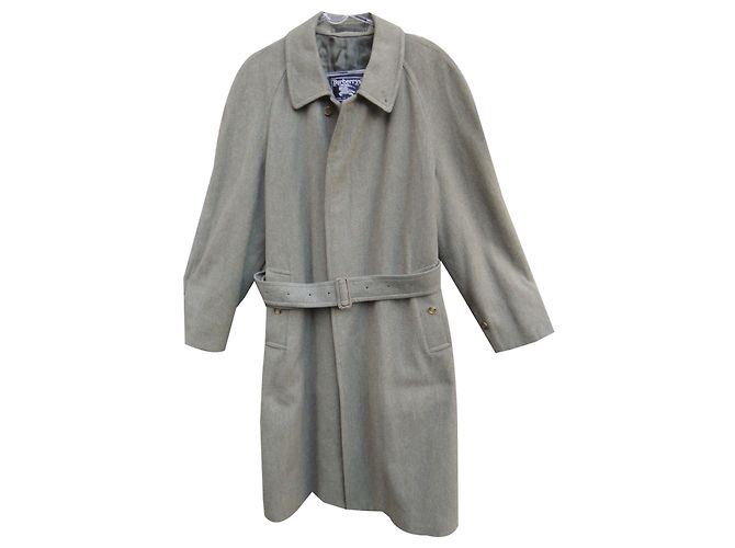 Burberry coat size 54 Khaki