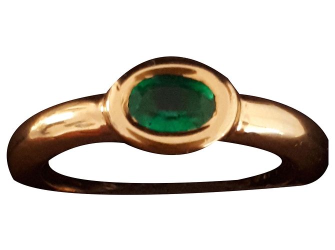 Anello Chaumet in oro e smeraldo