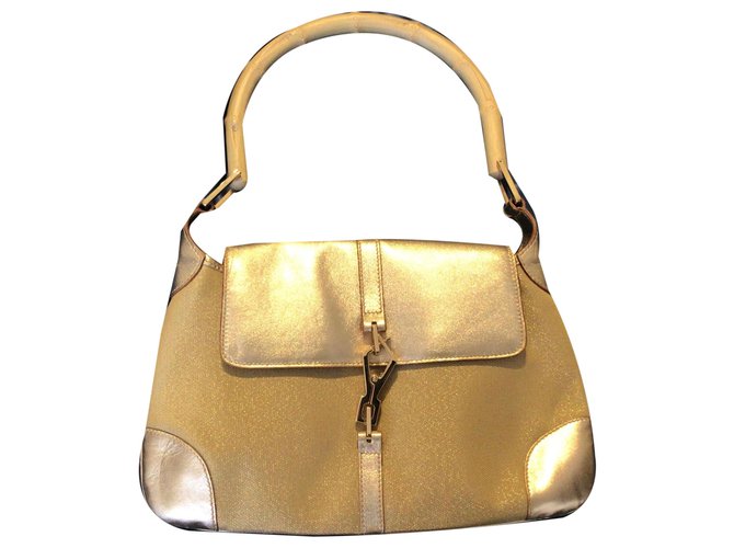 Gucci Bamboo bag in gold Golden Leather  ref.262116