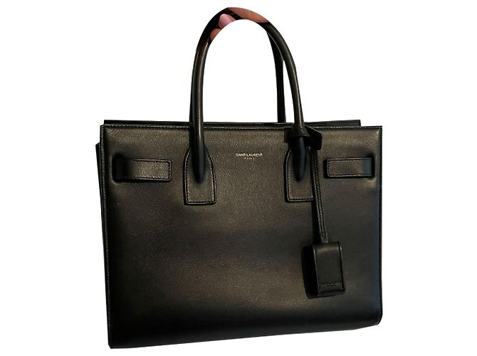 Jour Saint Laurent Borsa Nano Day in pelle nera Gold hardware