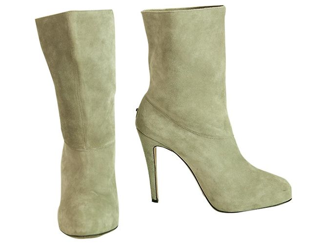 Brian Atwood Gray Suede Leather Pull On Calf Booties Boots Heels Shoes size 37 Grey
