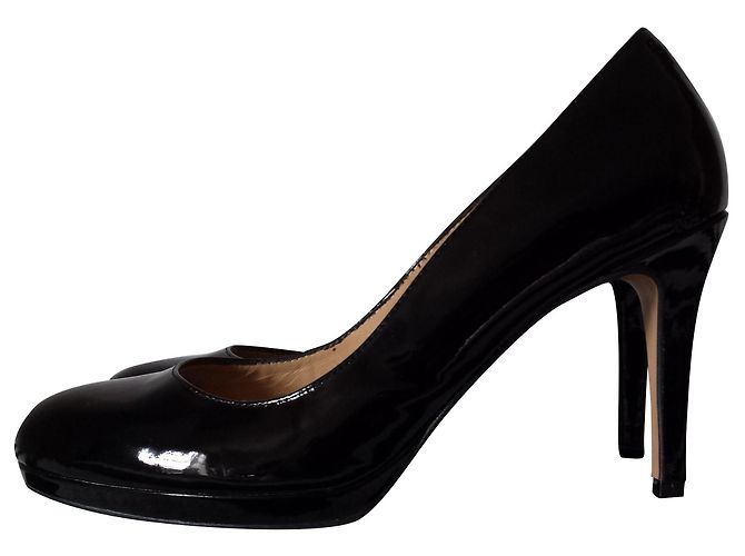 Autre Marque Georgia Rose Serverne Pumps aus schwarzem Lackleder Gr. 39