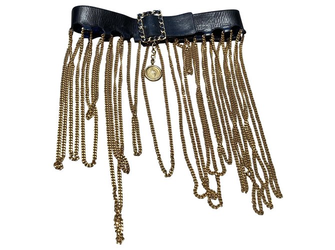 Chanel Cintos Preto Dourado Couro Metal  ref.263251