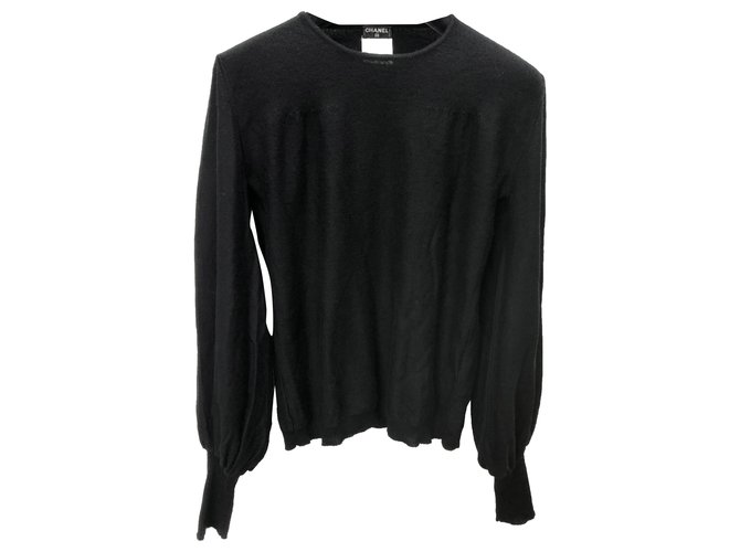 Chanel schwarzer Wollpullover mit Bischofsärmeln 