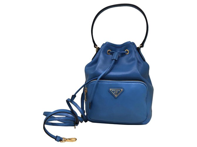 Sac seau cheap prada