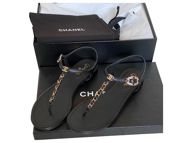 Chanel leather sandal Black