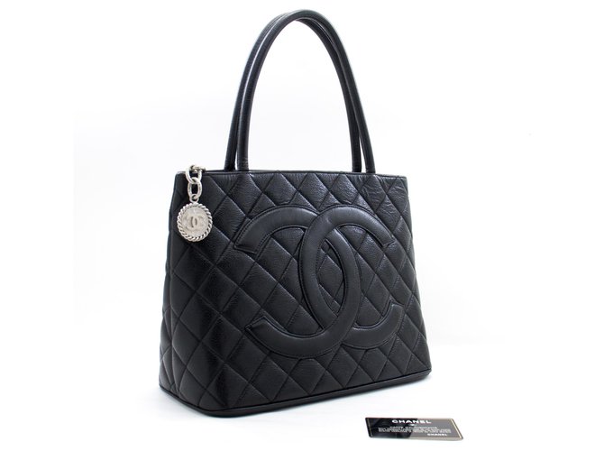 CHANEL Silver Medallion Caviar Shoulder Bag Shopping Tote Black Leather  ref.263499