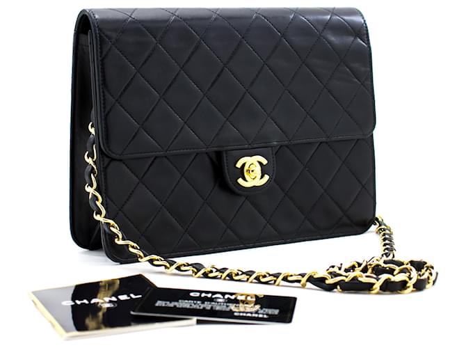 CHANEL Small Chain Shoulder Bag Clutch Black Quilted Flap Lambskin Leather  ref.263501