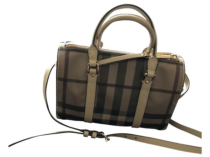 Borsa Burberry Bowling Beige in Acrilico