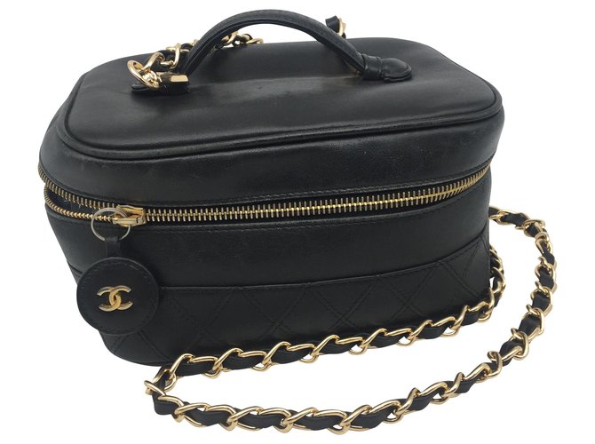 Chanel Vanity Black Leather  ref.263841