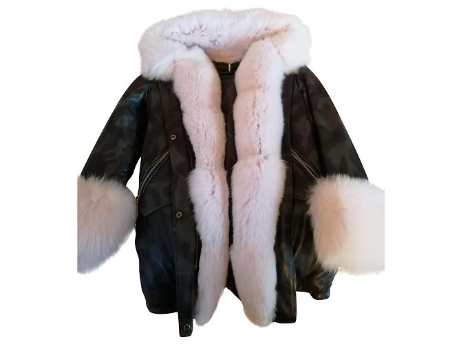 Autre Marque Casaco Wild Artic de pele com borda de pele de raposa rosa