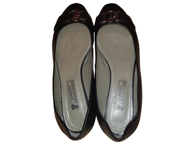 Versace Zapatillas de ballet Negro Cuero  ref.264477