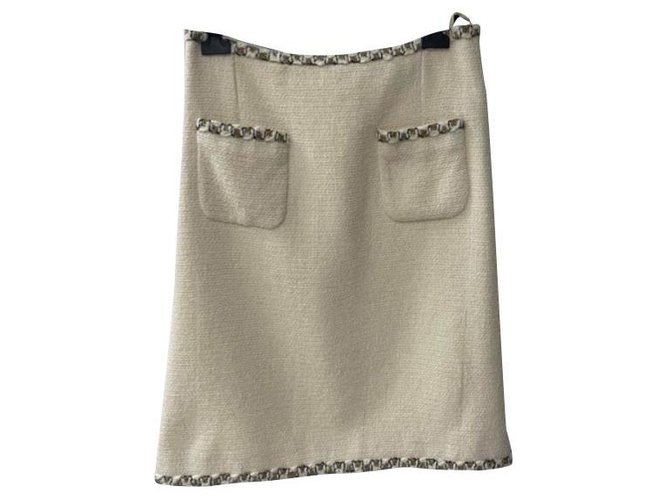 Chanel Paris Salzbourg 2 jupe en tweed à poche Beige  ref.264491