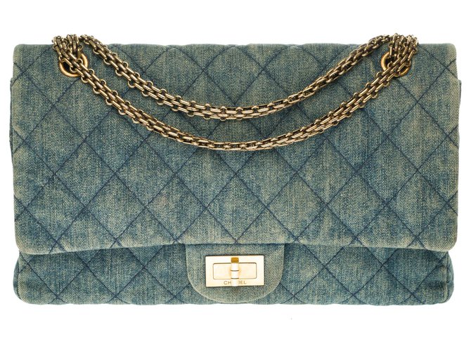 Chanel 2.55 Reissue 227 in denim trapuntato blu, finiture in metallo color bronzo Giovanni  ref.264784