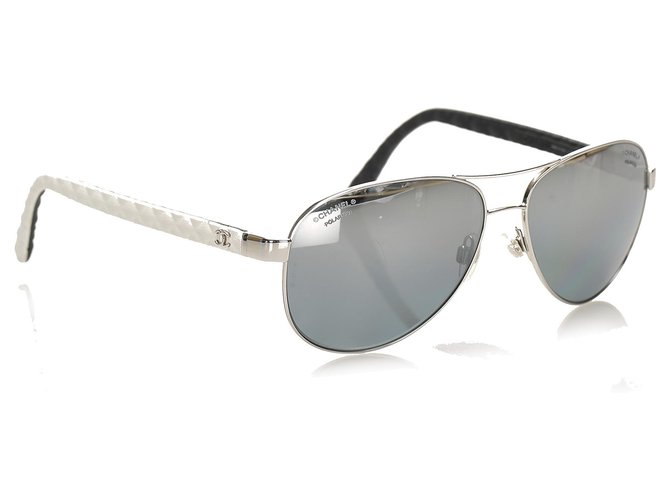 Chanel Black Aviator Tinted Sunglasses Metal Plastic  ref.265158