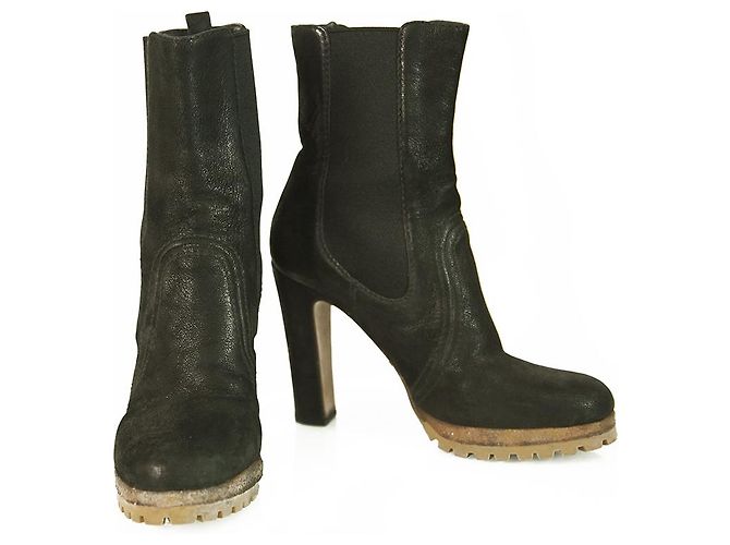 Prada Black Leather Pull On Calf Booties Boots Heels Shoes size 36.5