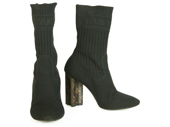 Louis Vuitton Black Elastic Fabric Silhouette Ankle Boot LV monogram heels  sz 38 Elastane ref.265371 - Joli Closet