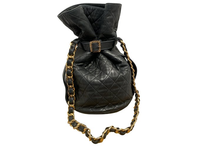 Chanel Taschen Schwarz Lammfell  ref.265429