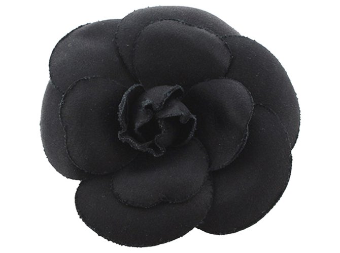 Chanel Black Camellia Brooch Cotton Metal Cloth  ref.265465