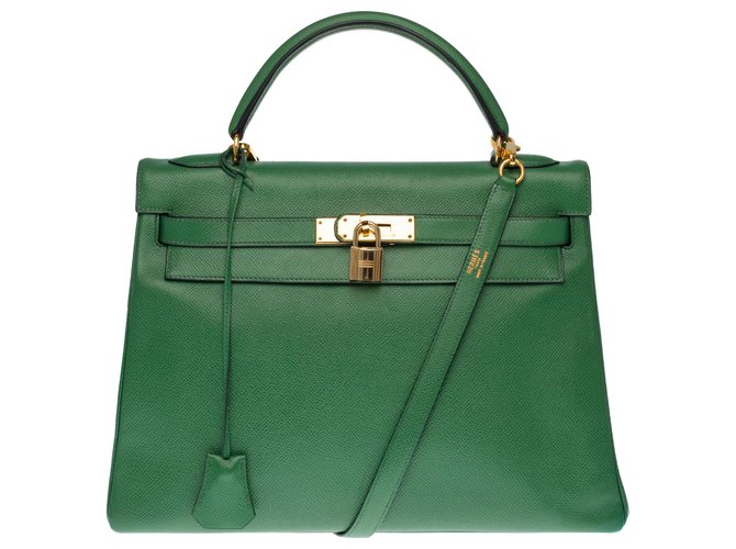 Rare Hermès Kelly 32 returned shoulder strap in green Courchevel, gold plated metal trim Leather  ref.265742