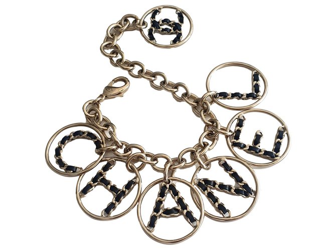Chanel Esposas Dorado Cuero Metal  ref.265859