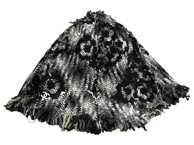 Chanel Sombreros Negro Blanco Tweed  ref.266261