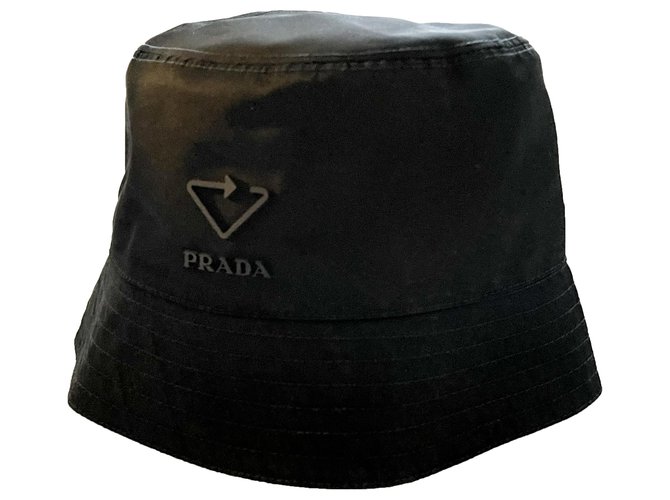 voering cache Teleurgesteld Prada Re-Nylon bucket hat Black ref.266408 - Joli Closet