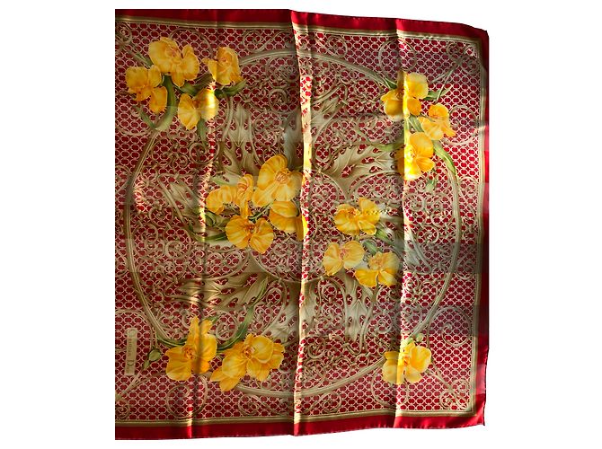 Pañuelo Christian Dior de seda rojo y amarillo con estampado floral Roja