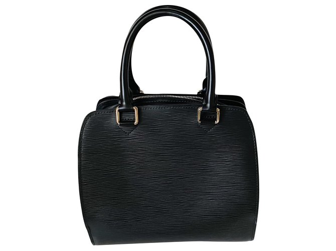 Louis Vuitton Handbags Black Silvery Leather  ref.266943