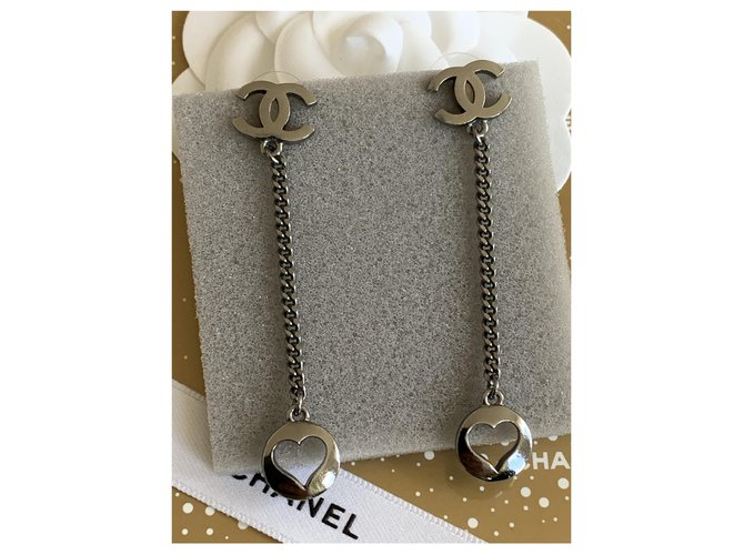 Chanel Earrings Silvery Metal  ref.266954