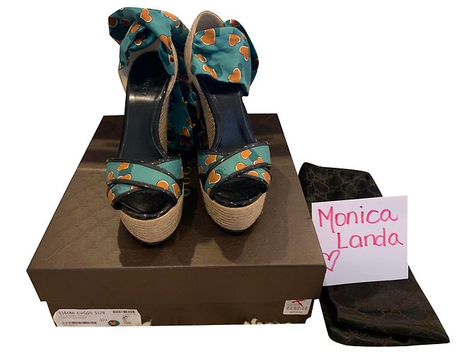 Gucci Espadrilles aus Seide Türkis