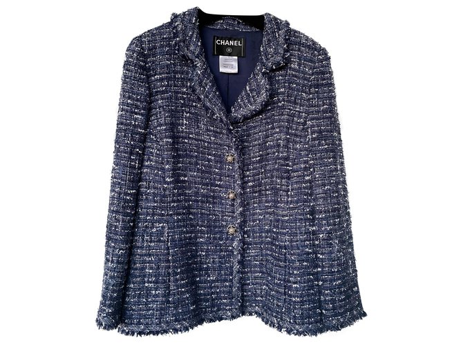 Chanel jaqueta com botões de pérola e corrente Multicor Tweed  ref.267012