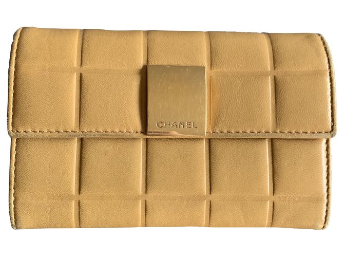 Chanel Schokoladentafel Leder  ref.267593